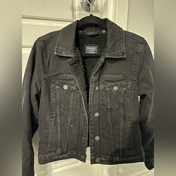 Abercrombie and Fitch Sherpa denim jacket - Picture 1 of 1